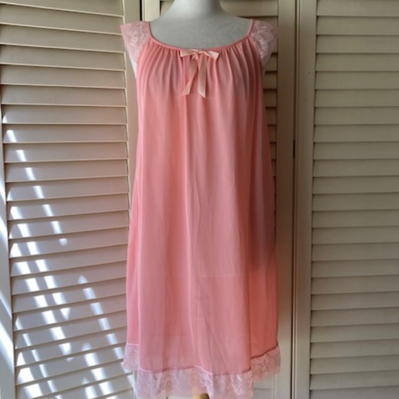 1960's Berkliff Peach Chiffon Peignoir Set - Picture 8 of 15